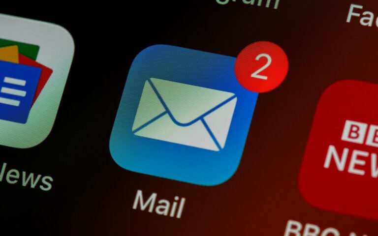 B2B-Leads generieren mit E-Mail-Automatisierung: So geht’s legal