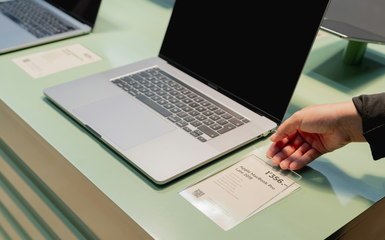 Symbolbild: Impressum erstellen: Pflichtangaben, Muster und Checkliste 2026
