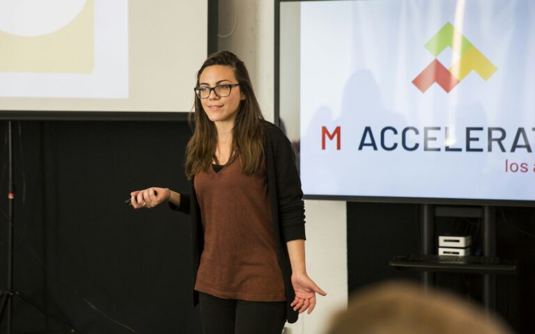 Pitch Deck und Unterlagen: Was Investoren wirklich brauchen