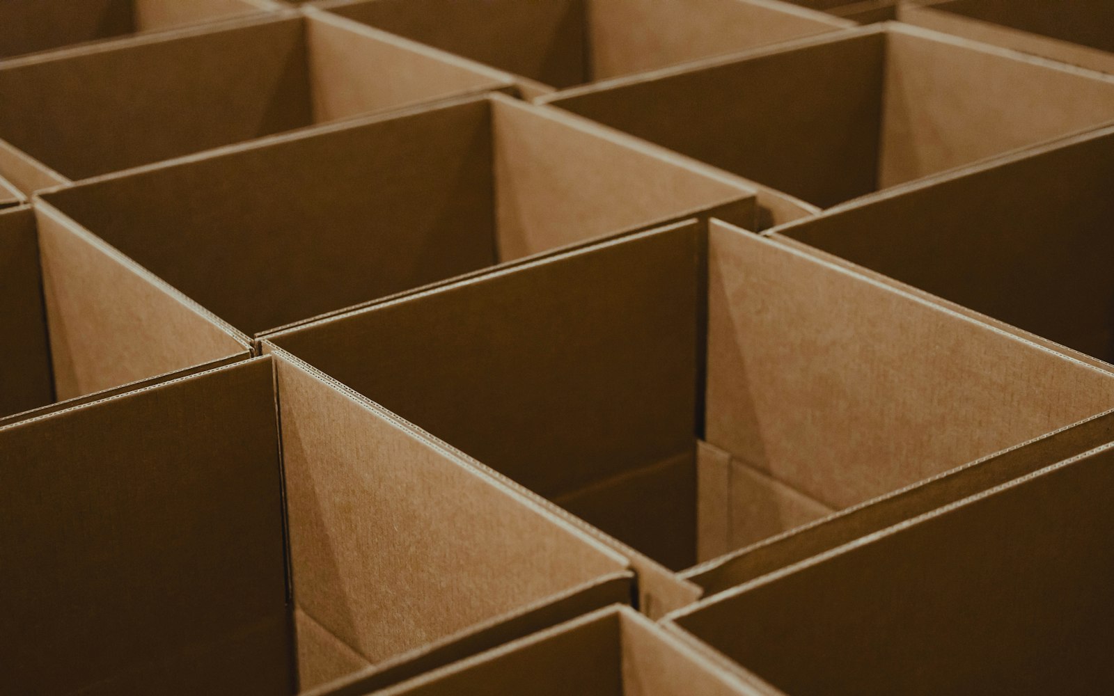 Symbolbild: Verpackungsregister LUCID: Pflichten für Onlineshops ab 2026